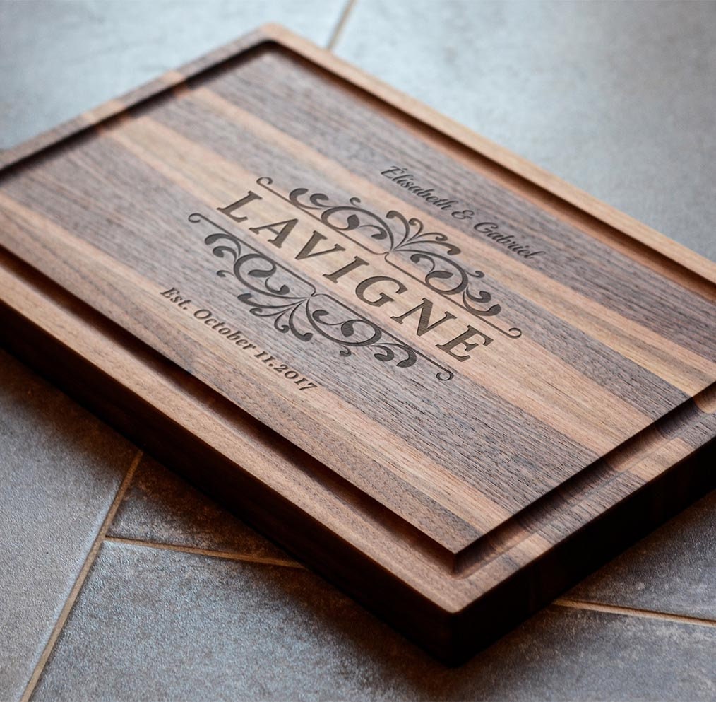 Personalized cutting board - Custom engraved