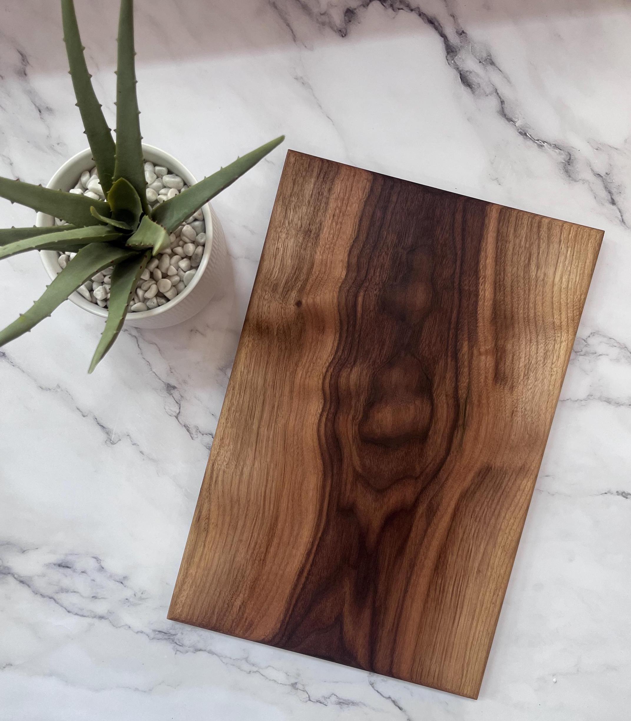 Custom Walnut Cutting Board