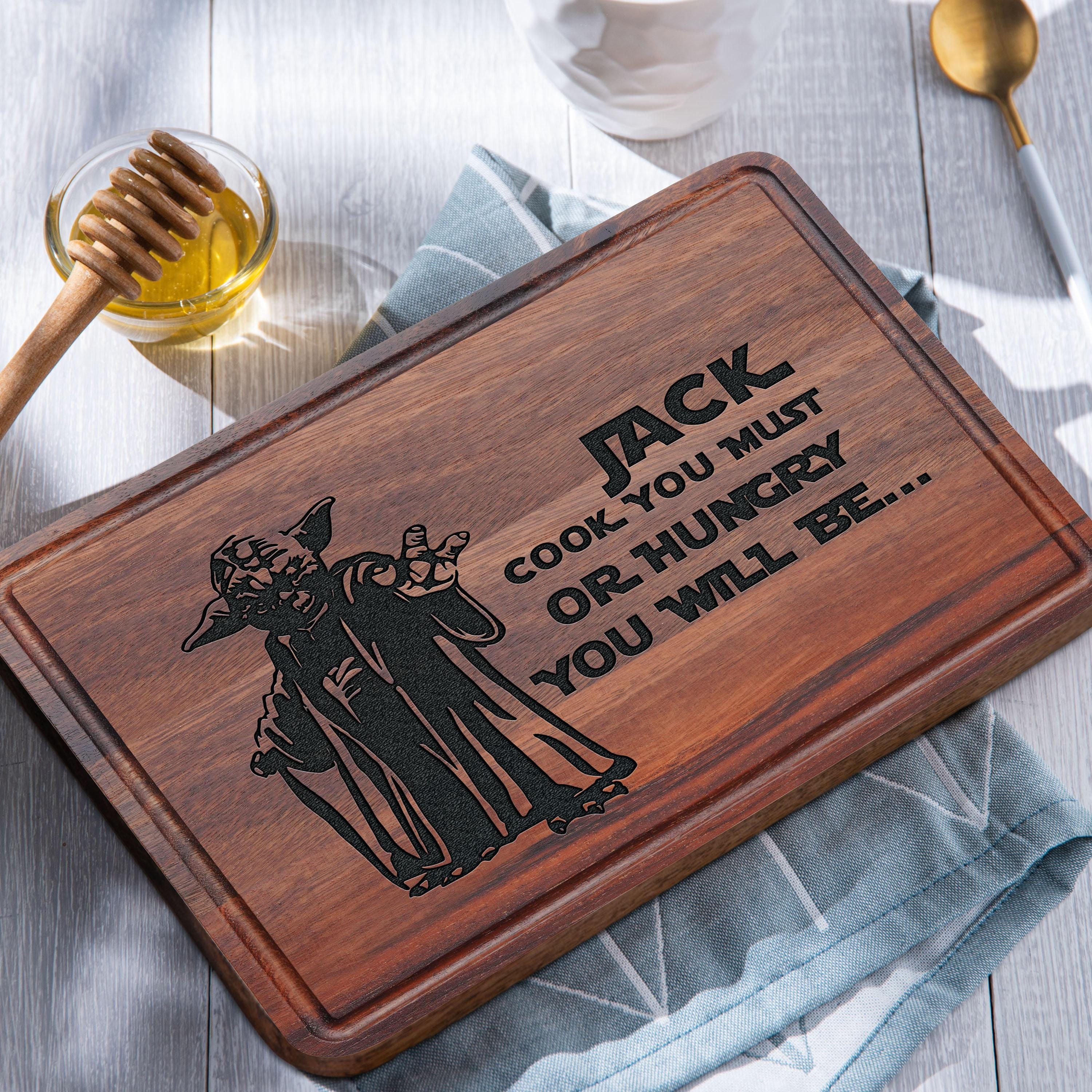 Personalized Fantastic Designed Yoda Cutting Board